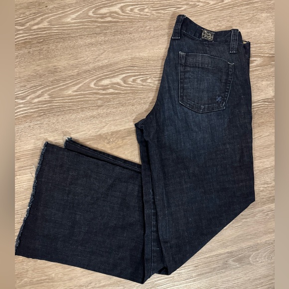 🍀Lucky Brand🍀 Dark Super Wide Leg Palazzo Style Denim Low Rise Jeans size 28 - Picture 5 of 9
